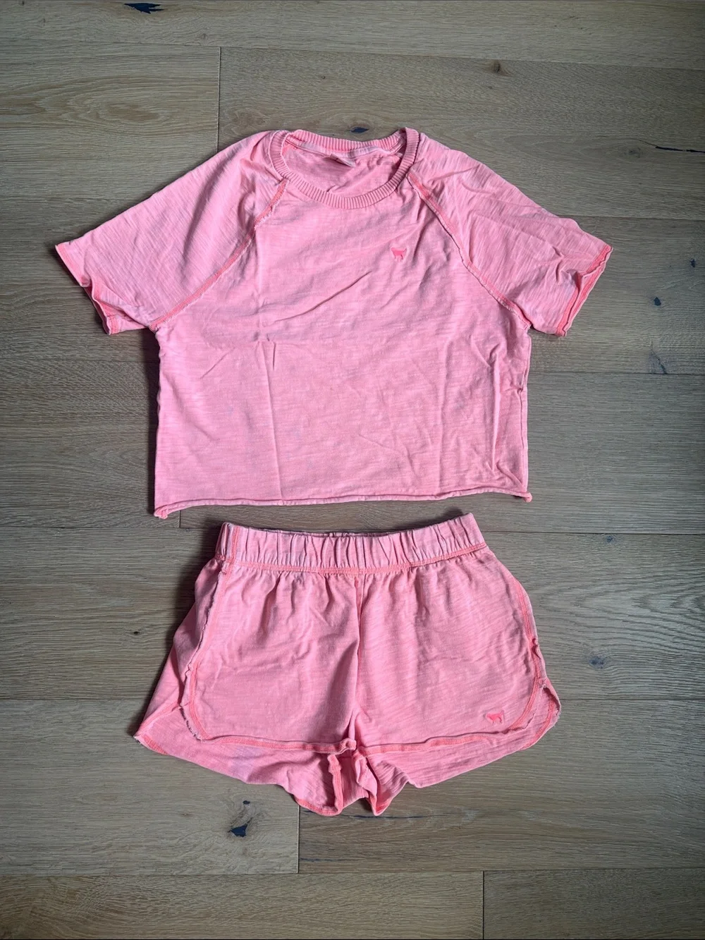 PINK Victoria's Secret Coral-Pink Crop Top & Elastic Waist Shorts Set